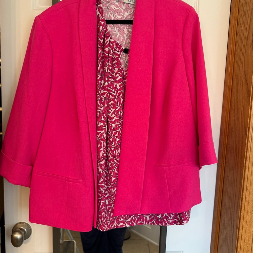 Kasper - full outfit (skirt, blouse, jacket)